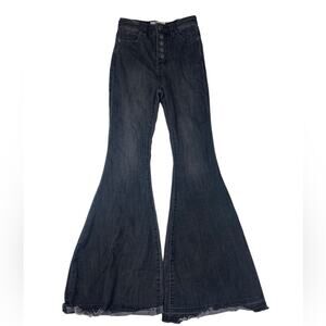 We The Free size 26 black super Flare Jeans denim western raw hem distressed